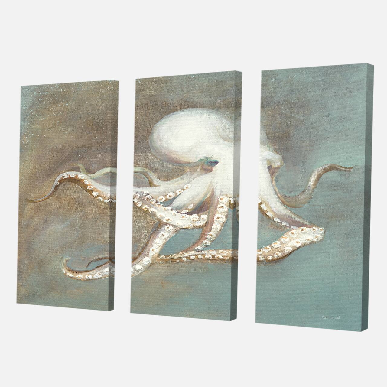 Designart - Octopus Treasures from the Sea - Beach Gallery-wrapped Canvas
